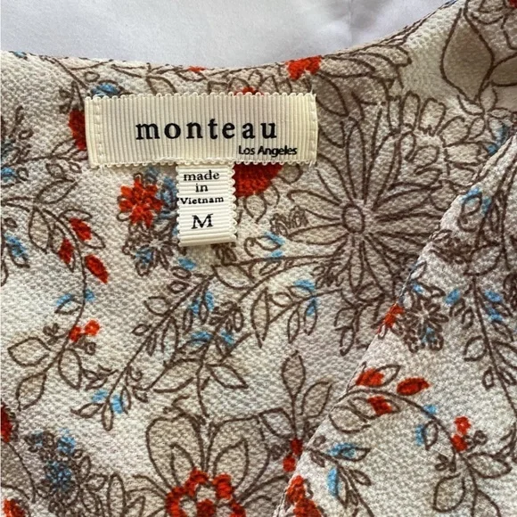 Monteau Los Angeles floral blouse size medium - Picture 6 of 7